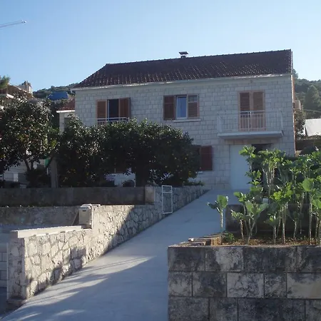 Vjera Διαμέρισμα *