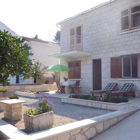 Vjera Apartamento *