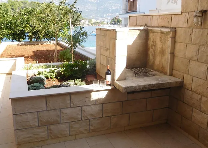 Vjera Korčula
